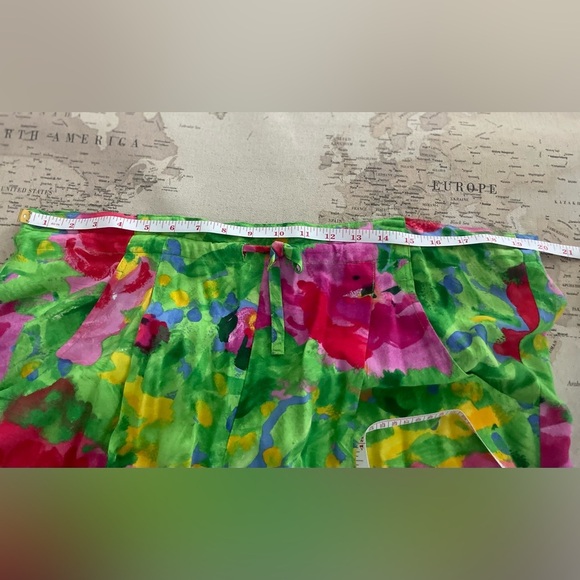JAMS WORLD FLOWER FRIENDS Vibrant Floral Cropped Pants Size Small - Picture 4 of 10